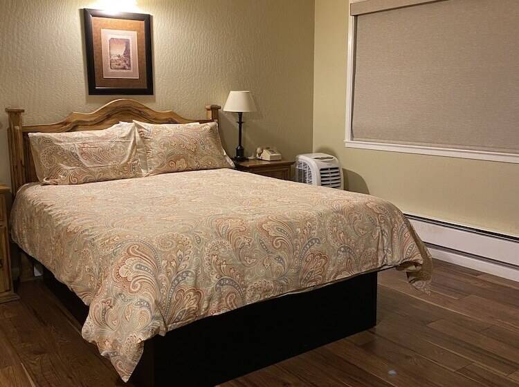 호텔 Arnold Meadowmont Lodge