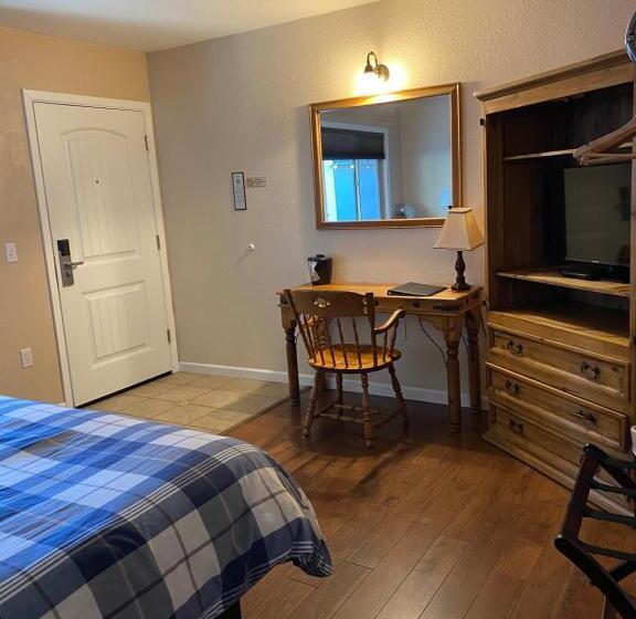 호텔 Arnold Meadowmont Lodge