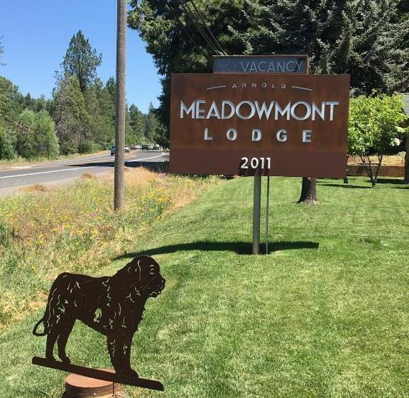 호텔 Arnold Meadowmont Lodge