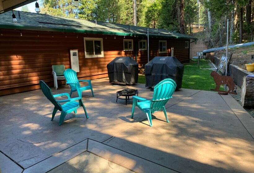 호텔 Arnold Meadowmont Lodge