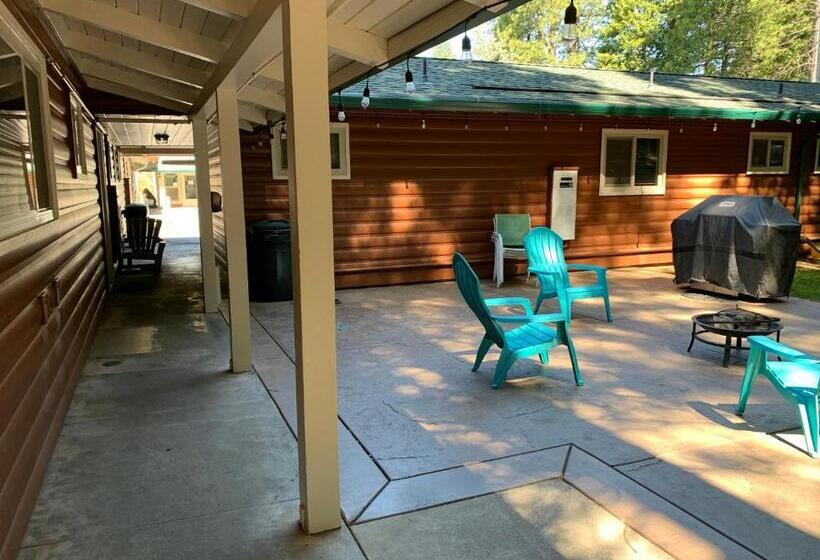 호텔 Arnold Meadowmont Lodge