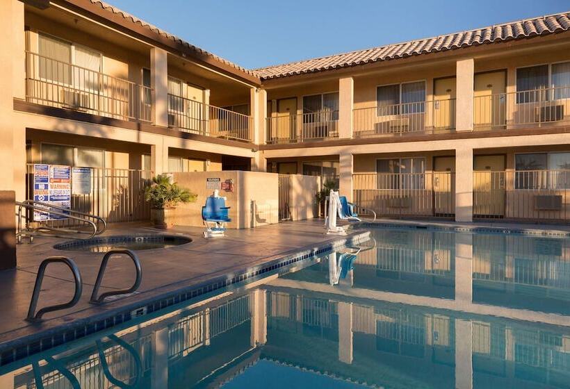 בית מלון כפרי Best Western Desert Winds