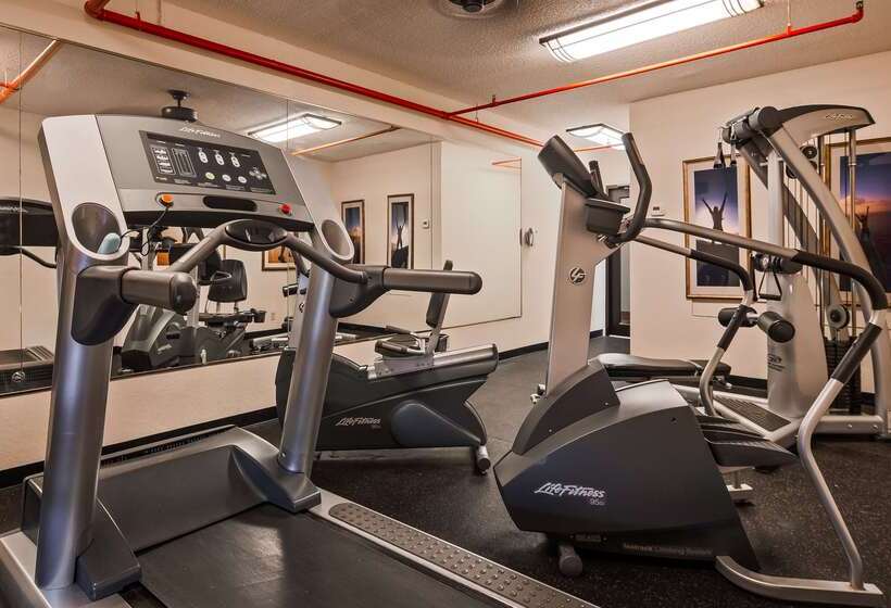 호텔 Best Western Plus Universal Inn