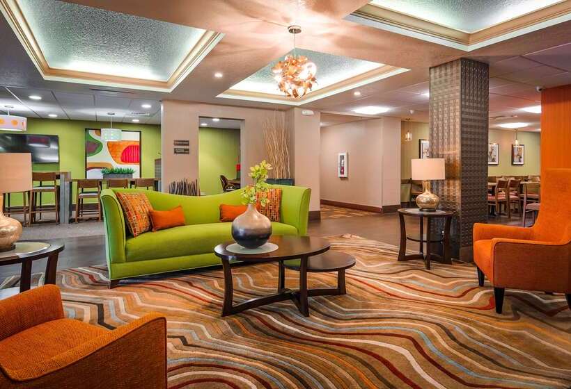 호텔 Best Western Plus Universal Inn