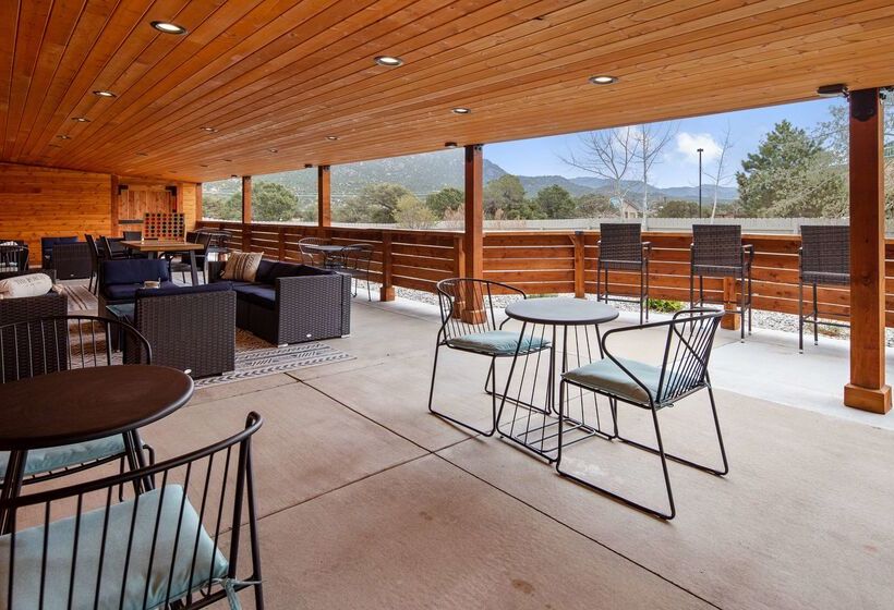 فندق Best Western Vista Inn