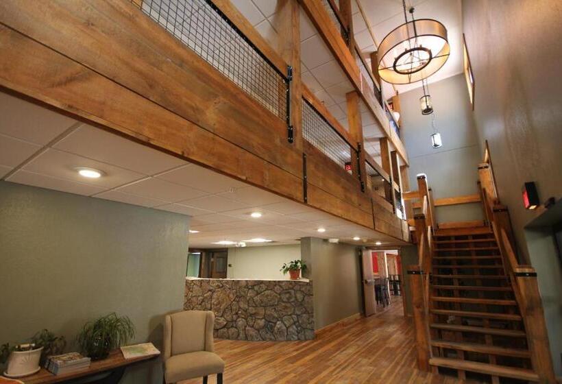 בית מלון כפרי Blackstone Lodge And Suites