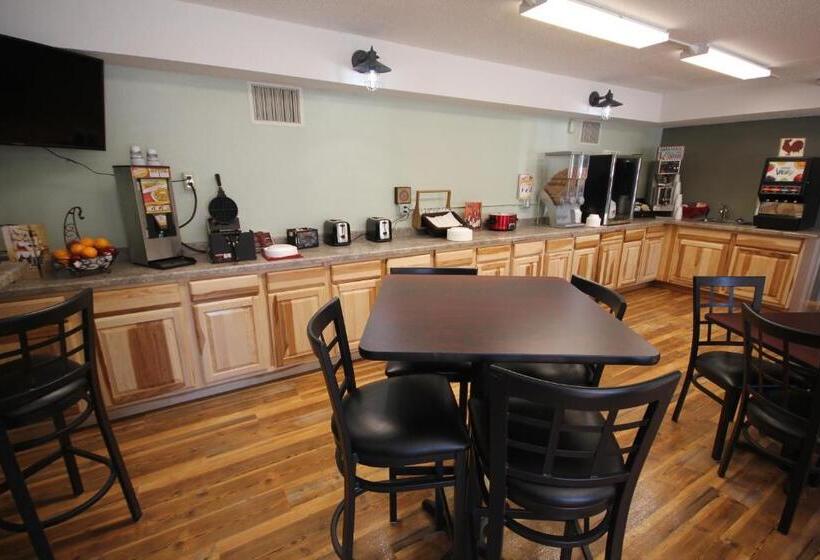 בית מלון כפרי Blackstone Lodge And Suites