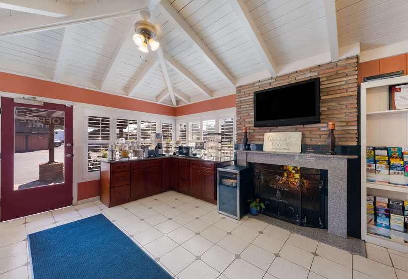 בית מלון כפרי Clarion  Collection Wilkie S Inn Pacific Grove  Monterey