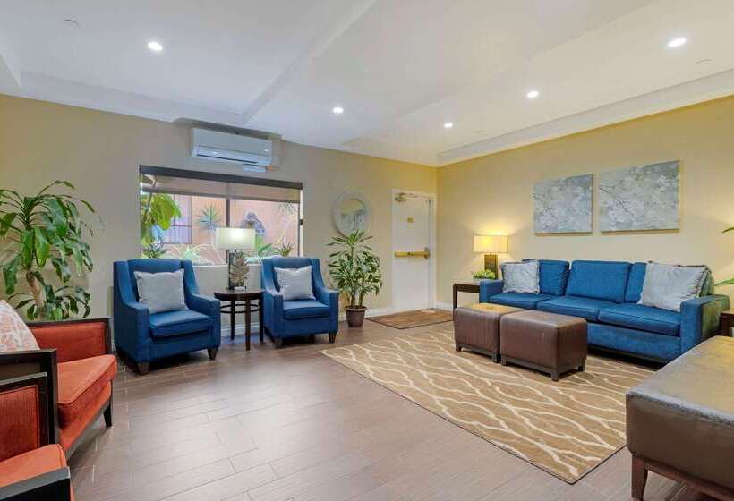 هتل Comfort Inn Gaslamp Convention Center