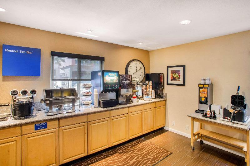 هتل Comfort Inn Gaslamp Convention Center