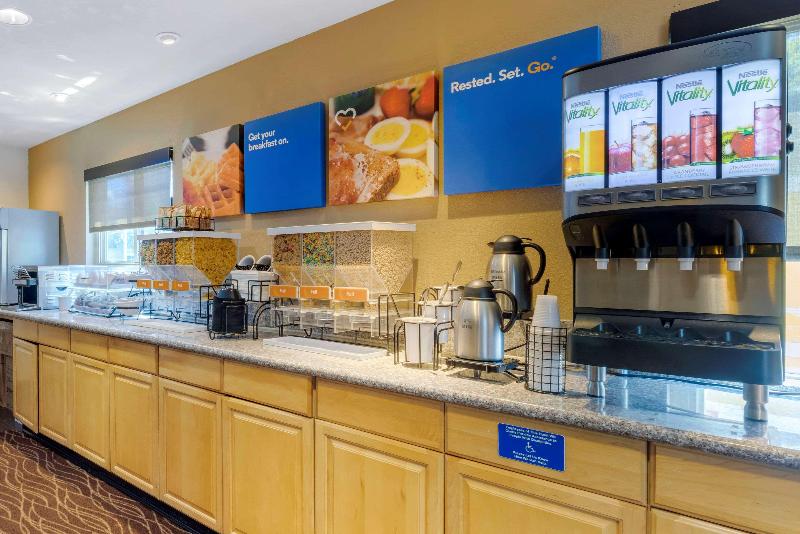 בית מלון כפרי Comfort Inn Gaslamp Convention Center