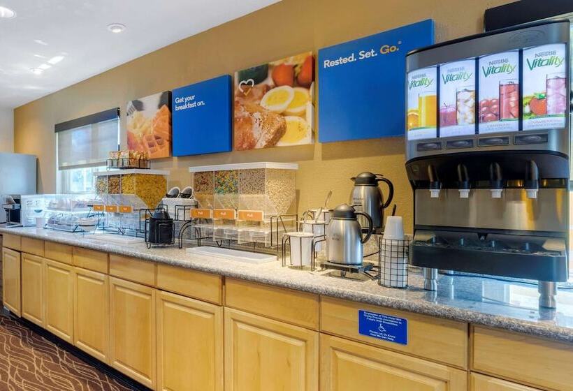 בית מלון כפרי Comfort Inn Gaslamp Convention Center