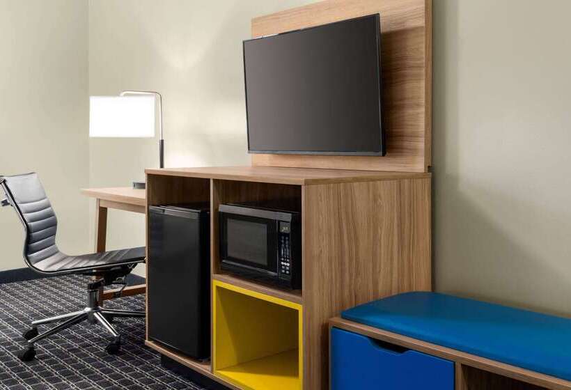 ホテル Days Inn & Suites By Wyndham Lancaster Amish Country