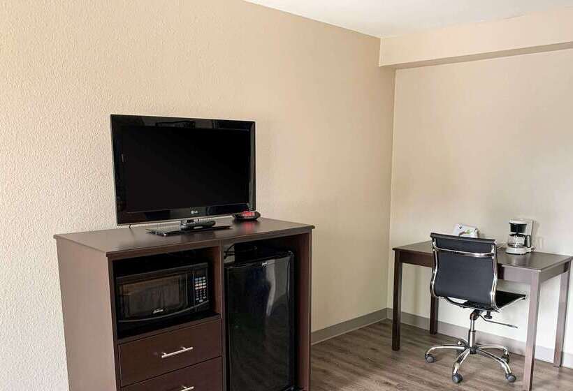 Отель Studio 6 Suites Vancouver, Wa Waterfront