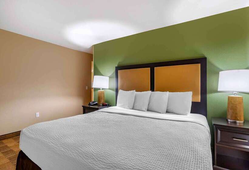 فندق Extended Stay America Suites   Tampa   Airport   N Westshore Blvd