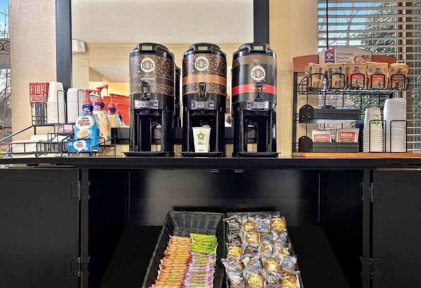 فندق Extended Stay America Suites   Tampa   Airport   N Westshore Blvd