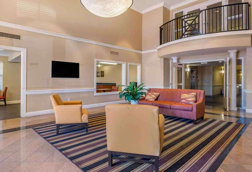 فندق Extended Stay America Suites   Tampa   Airport   N Westshore Blvd