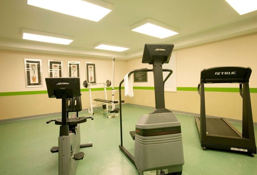 בית מלון כפרי Baymont By Wyndham Auburn Hills South