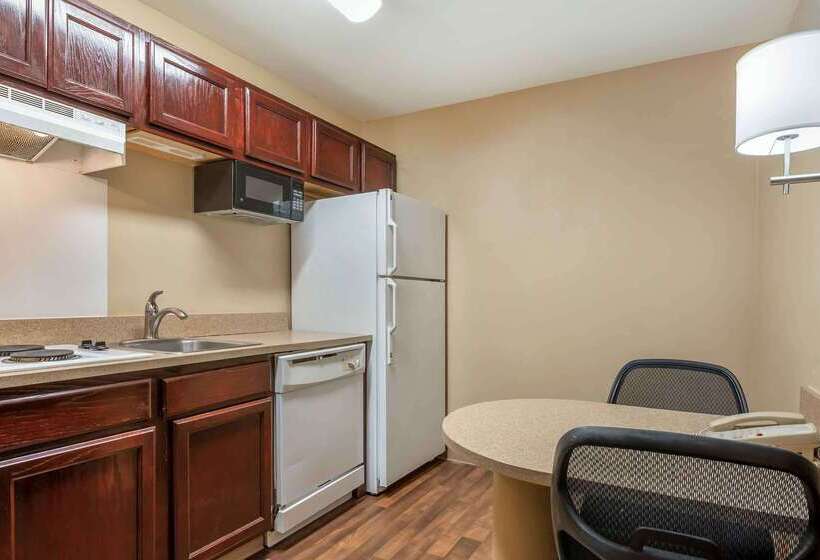 酒店 Extended Stay America Suites  Indianapolis  Northwest  I465