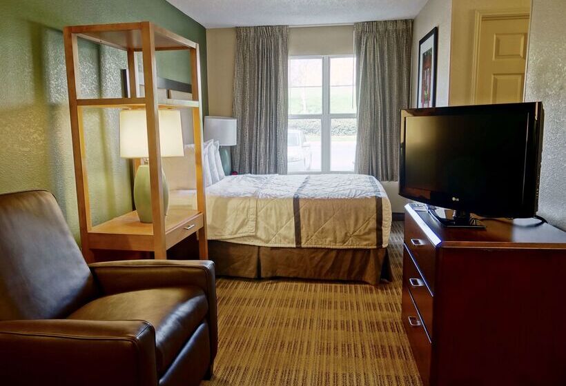 Отель Extended Stay America Suites Kansas City Overland Park Metcalf Ave