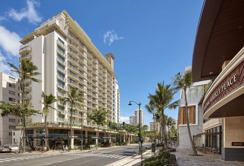 Отель Hilton Garden Inn Waikiki Beach