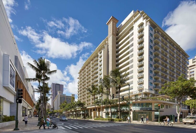 Отель Hilton Garden Inn Waikiki Beach