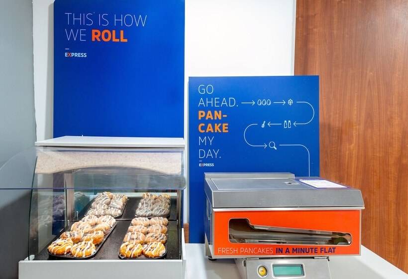 فندق Holiday Inn Express Miami Airport Doral Area, An Ihg