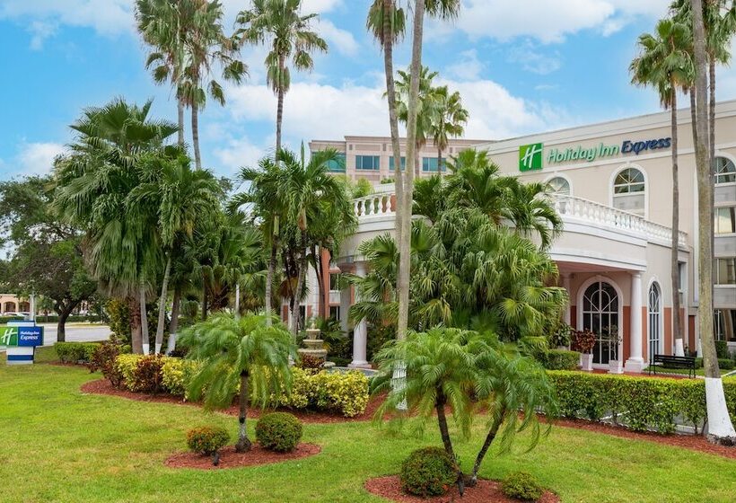 فندق Holiday Inn Express Miami Airport Doral Area, An Ihg