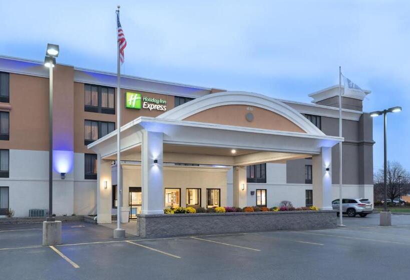 Отель Holiday Inn Express Rochester   Greece, An Ihg