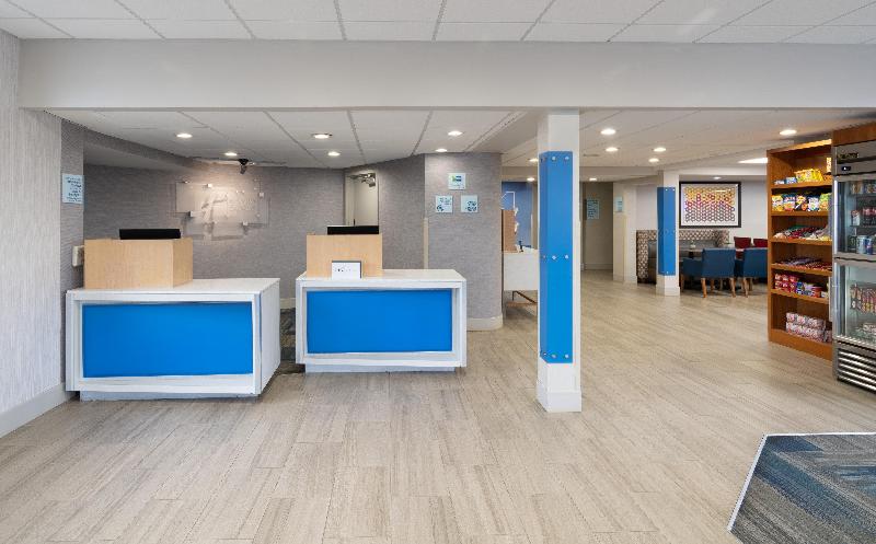 Отель Holiday Inn Express Rochester   Greece, An Ihg