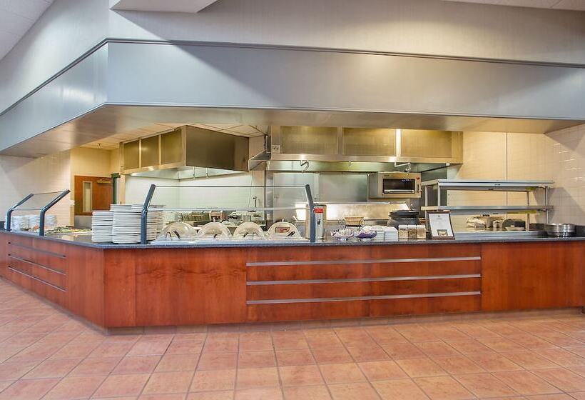 בית מלון כפרי Holiday Inn University Plaza Bowling Green, An Ihg