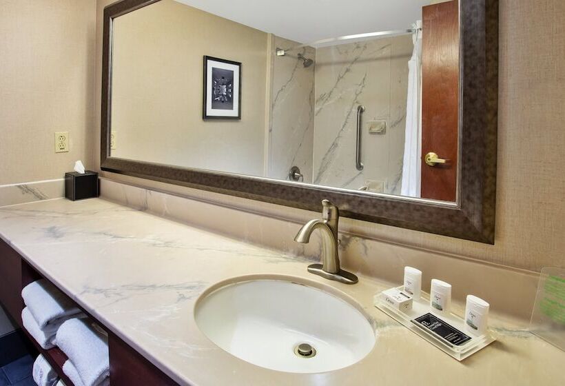 בית מלון כפרי Holiday Inn University Plaza Bowling Green, An Ihg