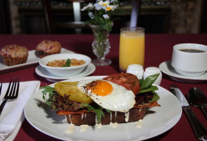 호텔 Kelley & Young Wine Garden Inn