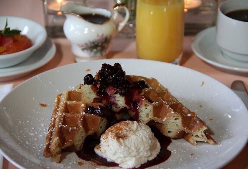 호텔 Kelley & Young Wine Garden Inn