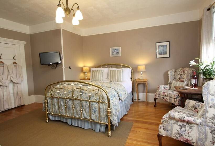 호텔 Kelley & Young Wine Garden Inn