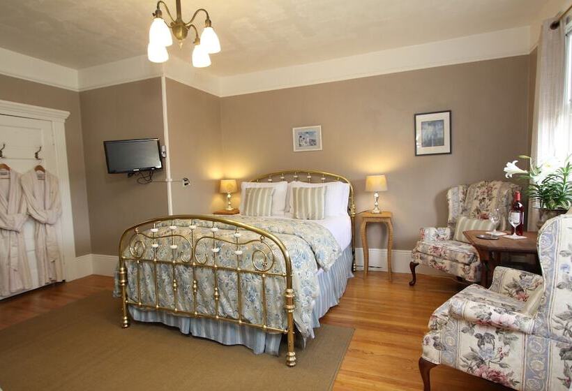 호텔 Kelley & Young Wine Garden Inn