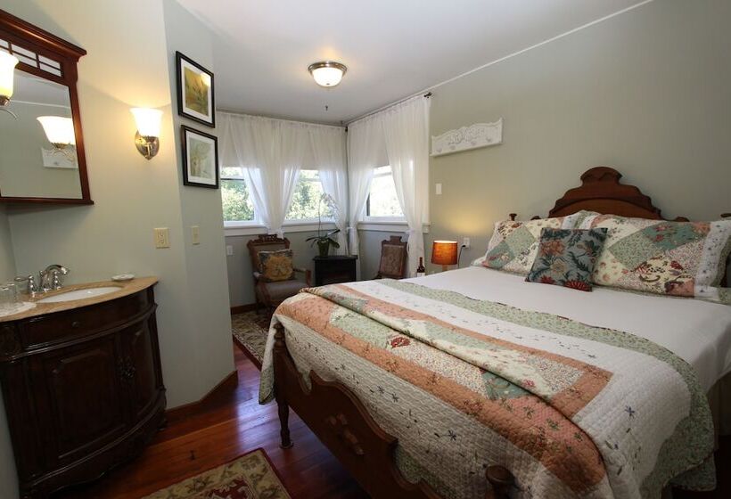 호텔 Kelley & Young Wine Garden Inn