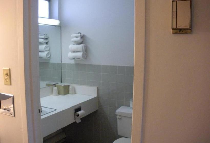 فندق Kings Inn Cleveland