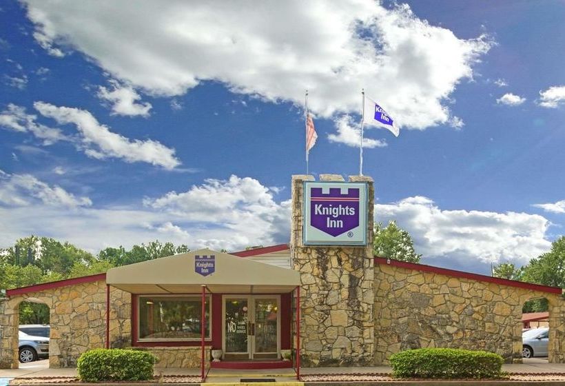 Отель Knights Inn Norcross