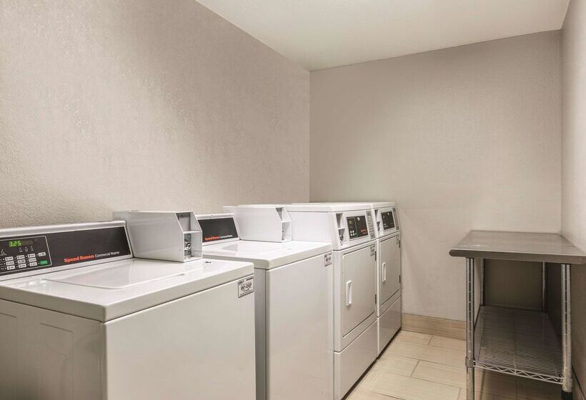 فندق La Quinta Inn By Wyndham Jupiter