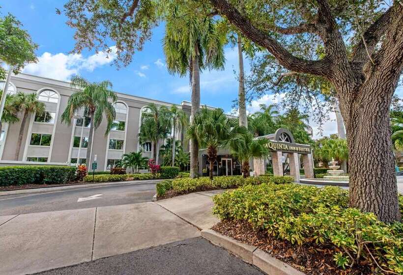בית מלון כפרי La Quinta By Wyndham Coral Springs South