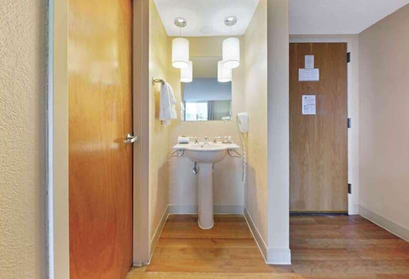 בית מלון כפרי La Quinta By Wyndham Coral Springs South