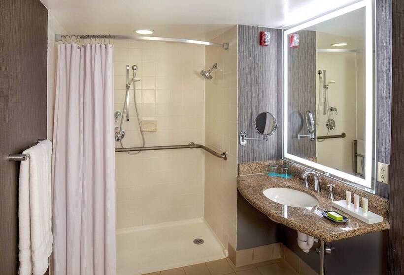 فندق Le Méridien Boston Cambridge