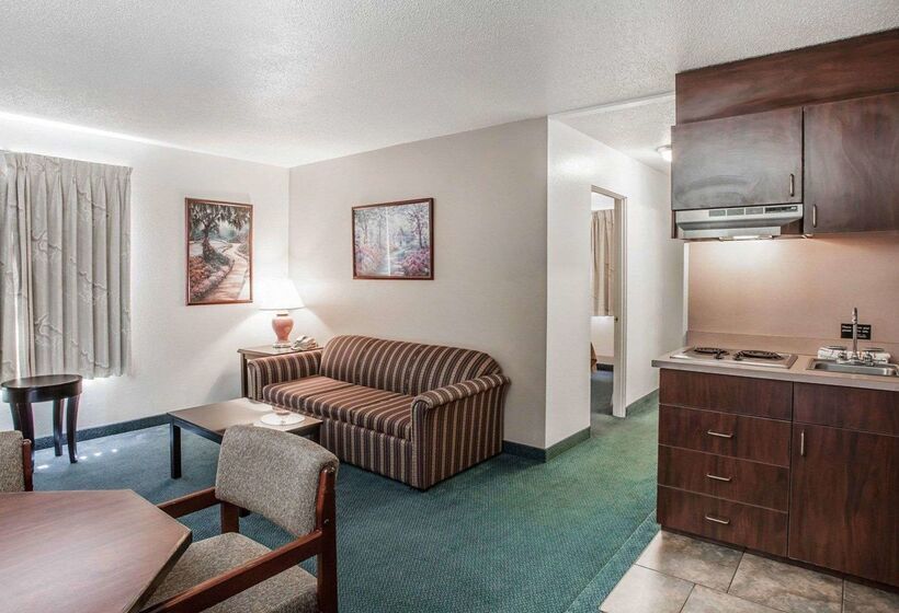 فندق Quality Inn Port Angeles  Near Olympic National Park