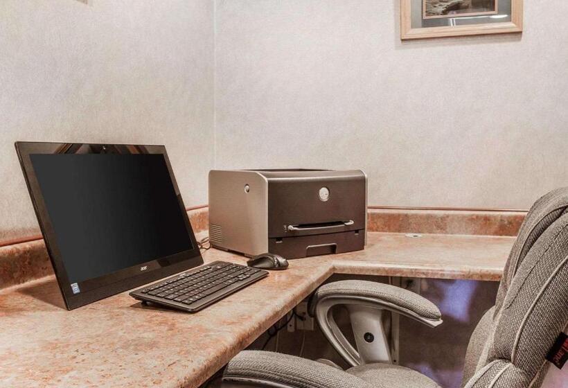 فندق Quality Inn Port Angeles  Near Olympic National Park