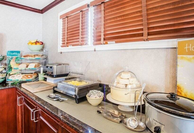 בית מלון כפרי Quality Inn Port Angeles  Near Olympic National Park