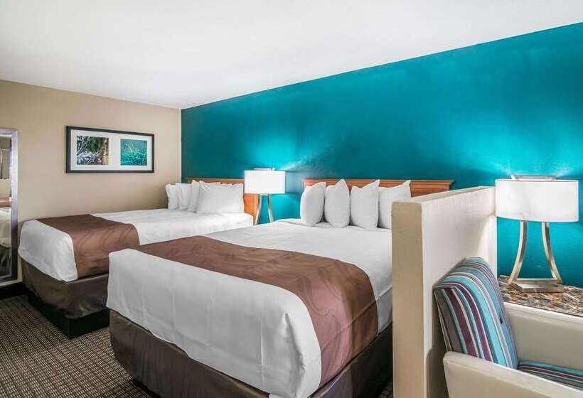فندق Quality Inn & Suites Near White Sands National Park