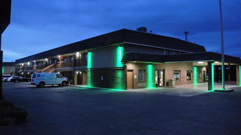 فندق Quality Inn & Suites Near White Sands National Park