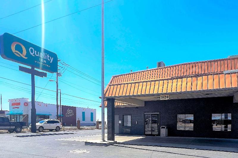 فندق Quality Inn & Suites Near White Sands National Park