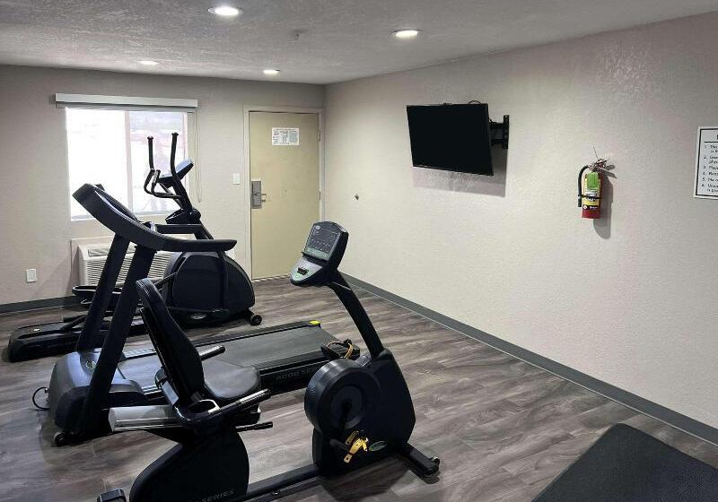 فندق Quality Inn & Suites Near White Sands National Park